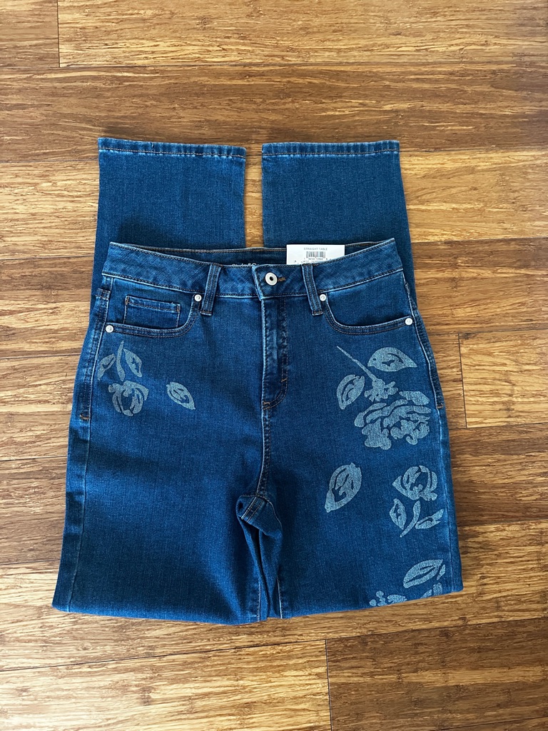 Final Markdown! New! Style & Co Size 8 Floral Embroidered Blue Jeans